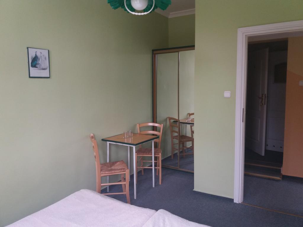 Agroturystyka "Palac W Janowie" מראה חיצוני תמונה